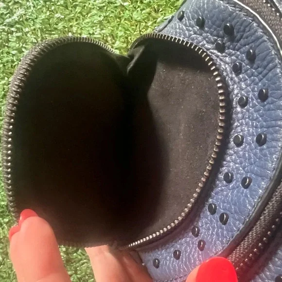 KENDALL & KYLIE mini backpack 🎒 - Picture 7 of 7